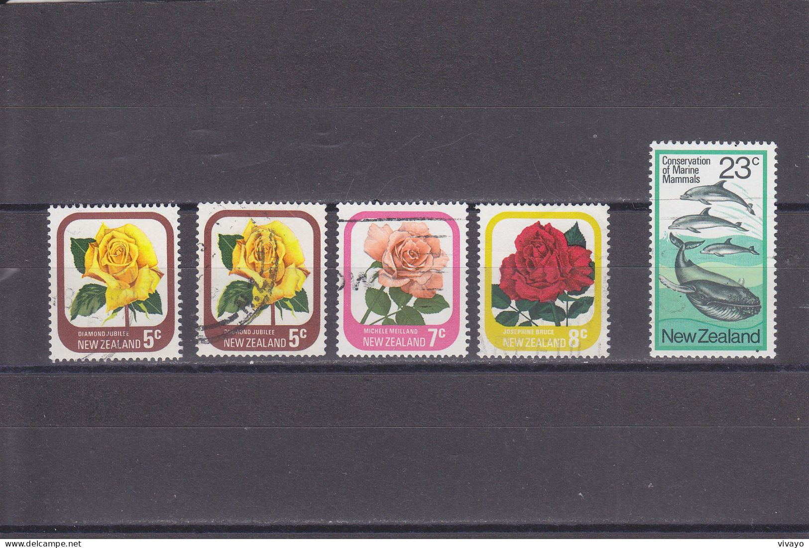 NEW ZEALAND - O / FINE CANCELLED - 1977/1978 - ROSES, MARINE MAMMALS - Yv. 649, 651, 652, 723 - Oblitérés