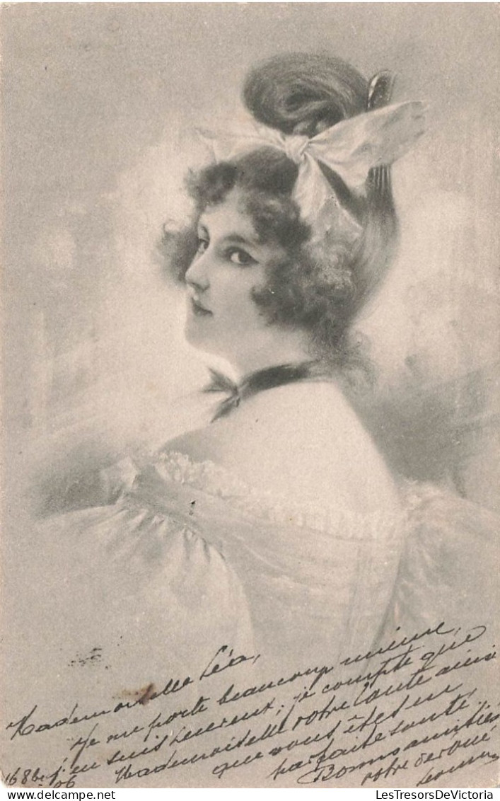 FANTAISIE - Femme - Robe à Manches Bouffantes - Cabaret - Carte Postale Ancienne - Frauen