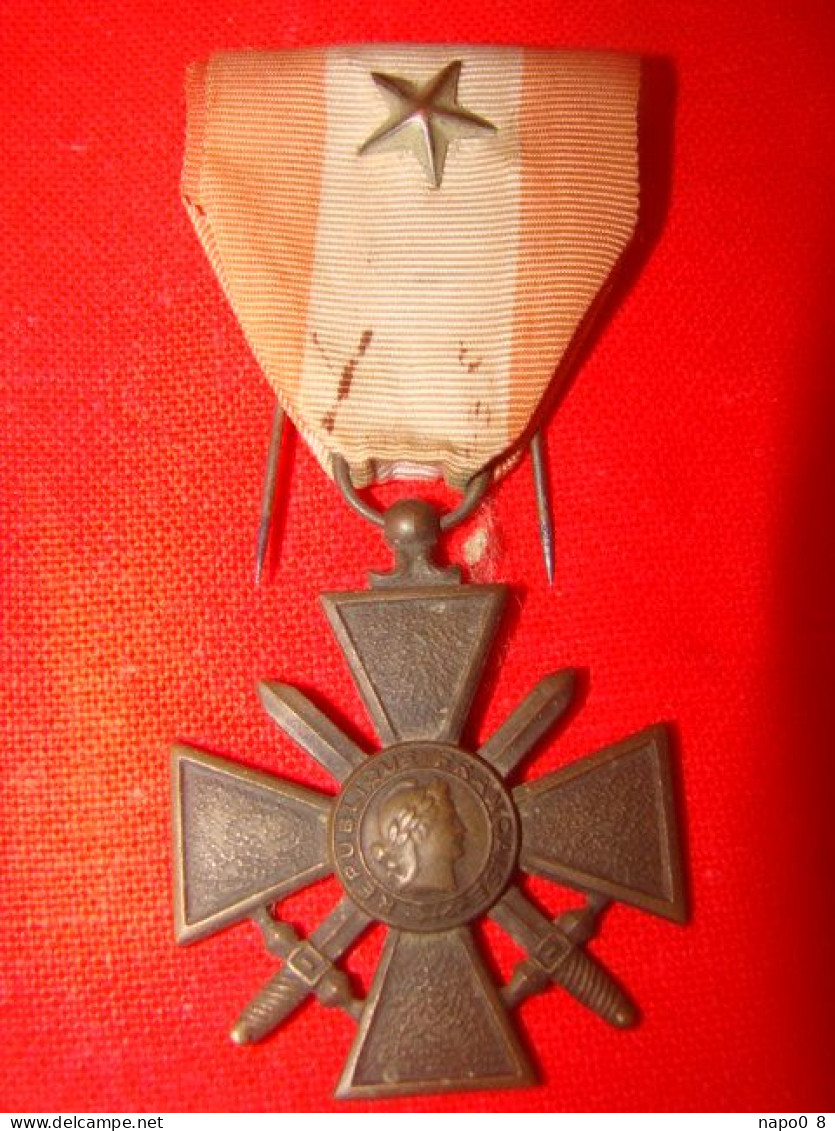 Croix De Guerre Des Théâtres D'opérations Extérieures   ( Décret Du 30 Avril 1921  ) - France