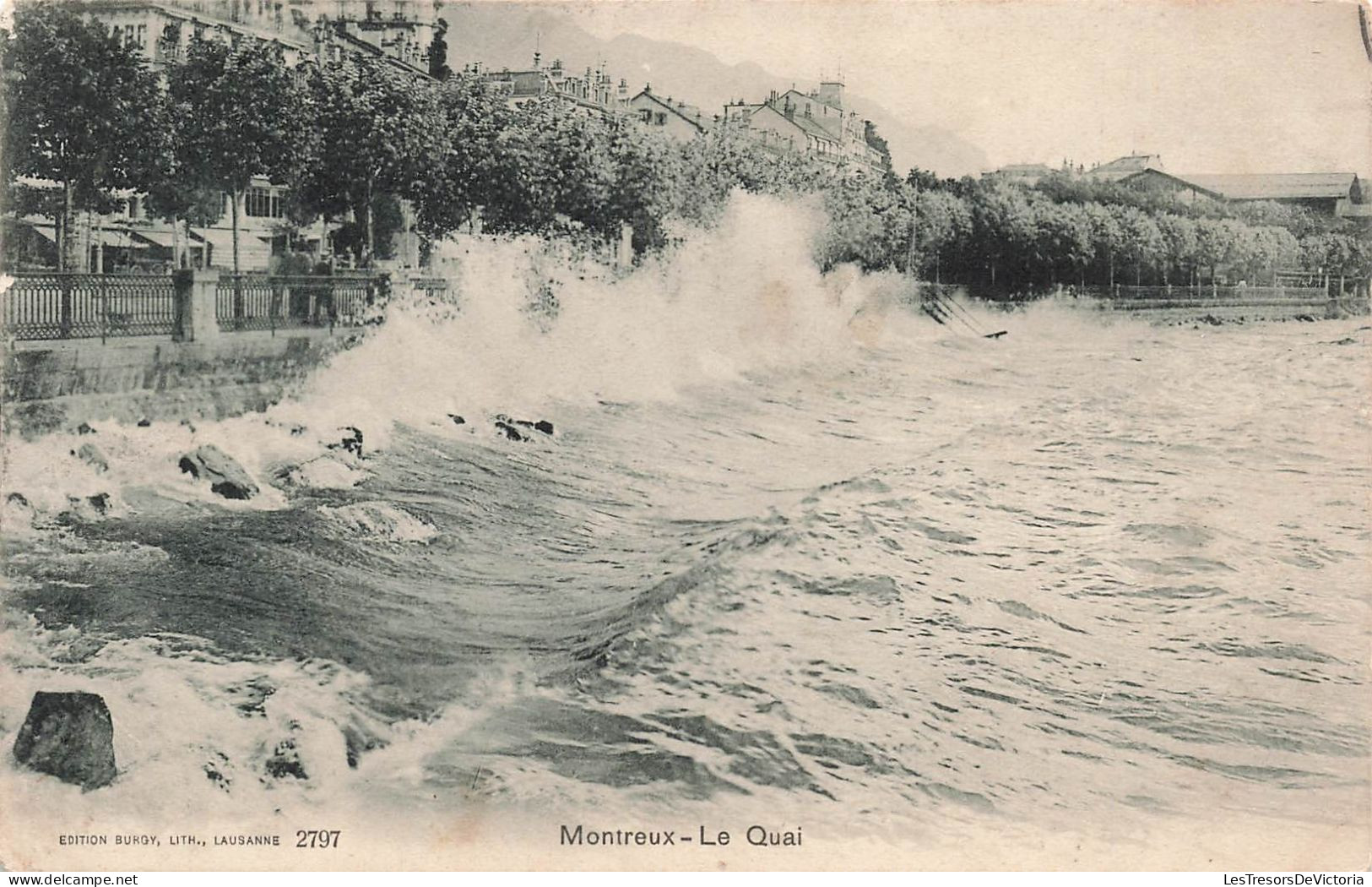 SUISSE - Montreux - De Grosses Vague Sur Le Quai  - Carte Postale Ancienne - Montreux