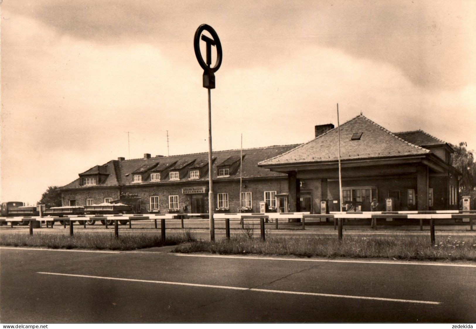 G6360 - TOP Köckern Glebitzsch - Autobahn Raststätte Tankstelle - Verlag Heldge - Bitterfeld