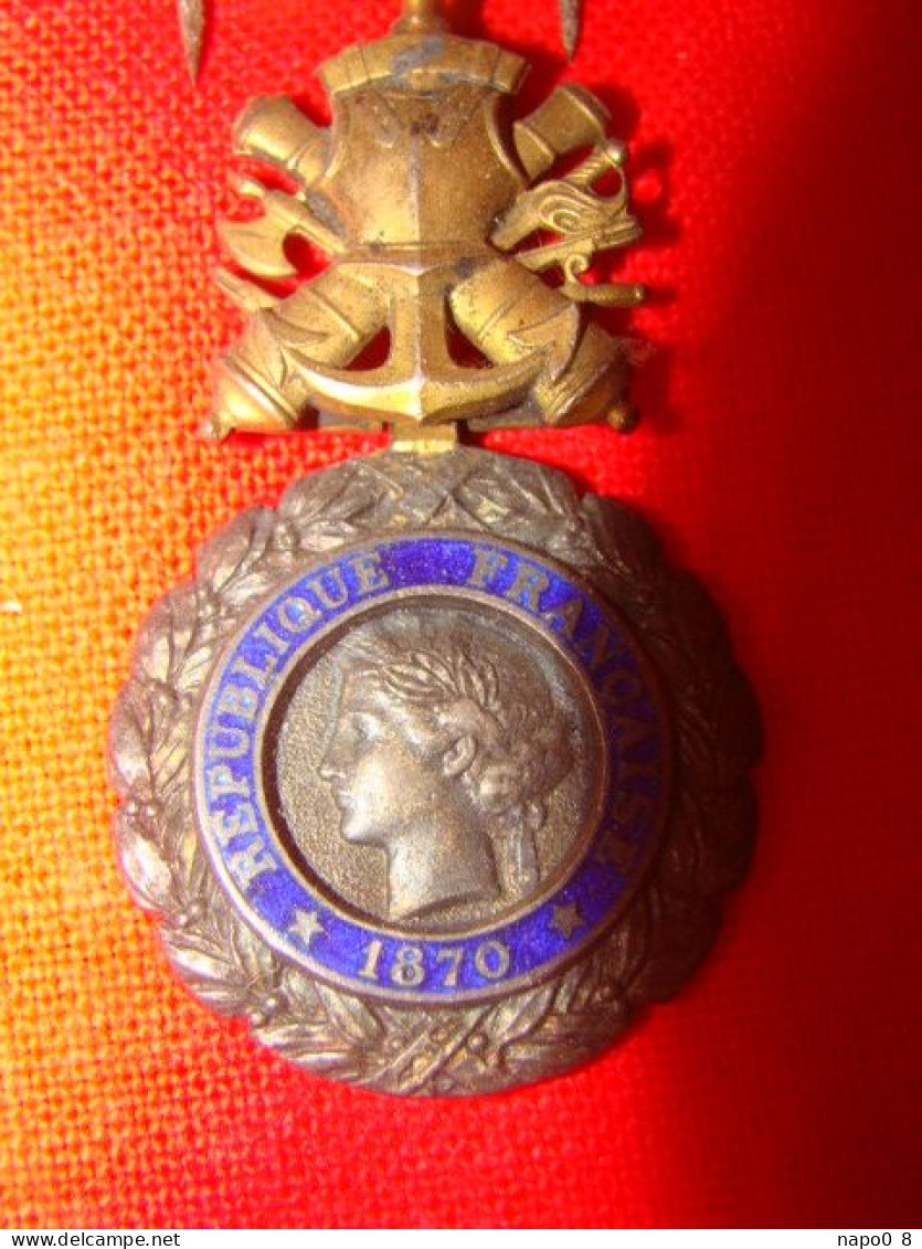 Médaille Militaire ( 8 éme Modèle ) - France