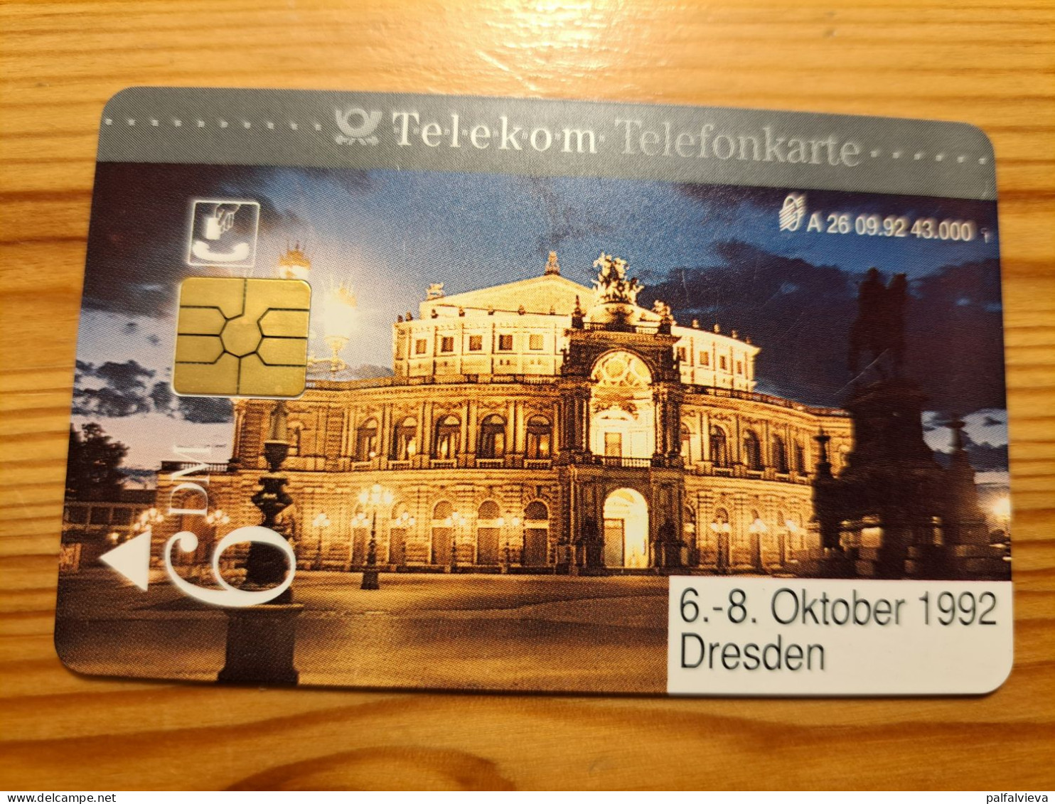 Phonecard Germany A 26 09.92. - Dresden 43.000 Ex. - A + AD-Series : D. Telekom AG Advertisement