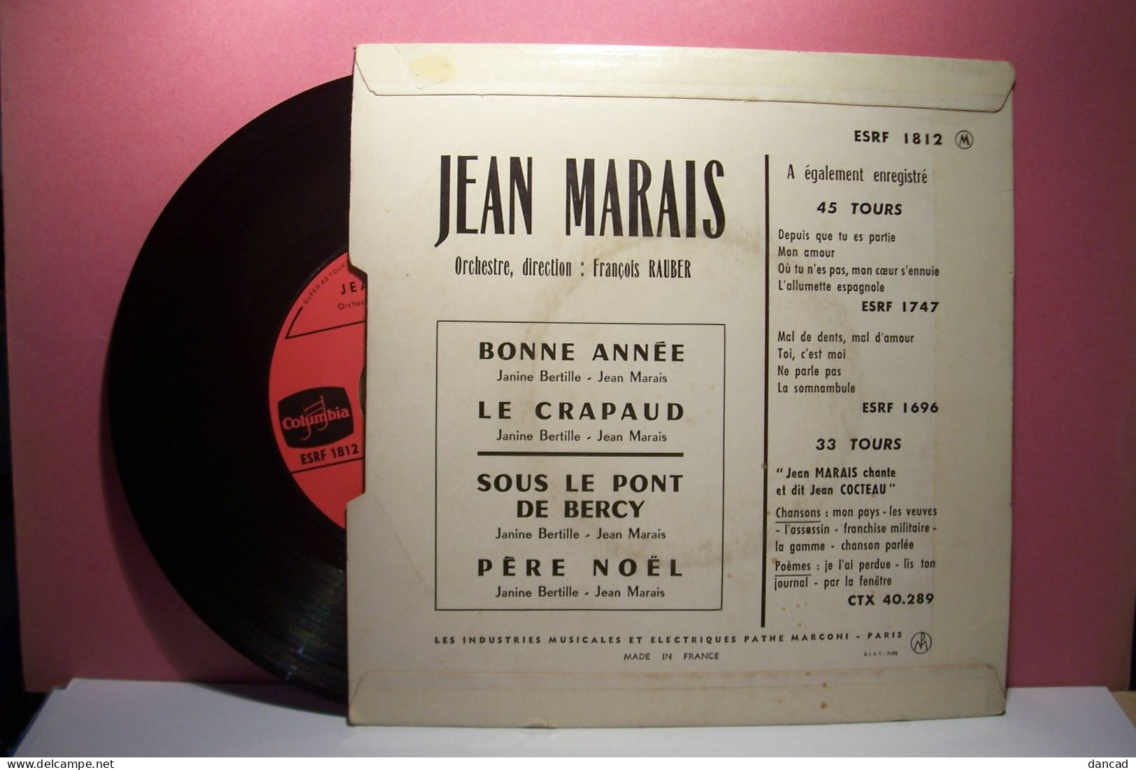 DISQUE  VINYLE - 45 Tours  " JEAN  MARAIS " - Père Noel - Bonne Année  - ( Pas De Reflet Sur L'original ) - Chants De Noel