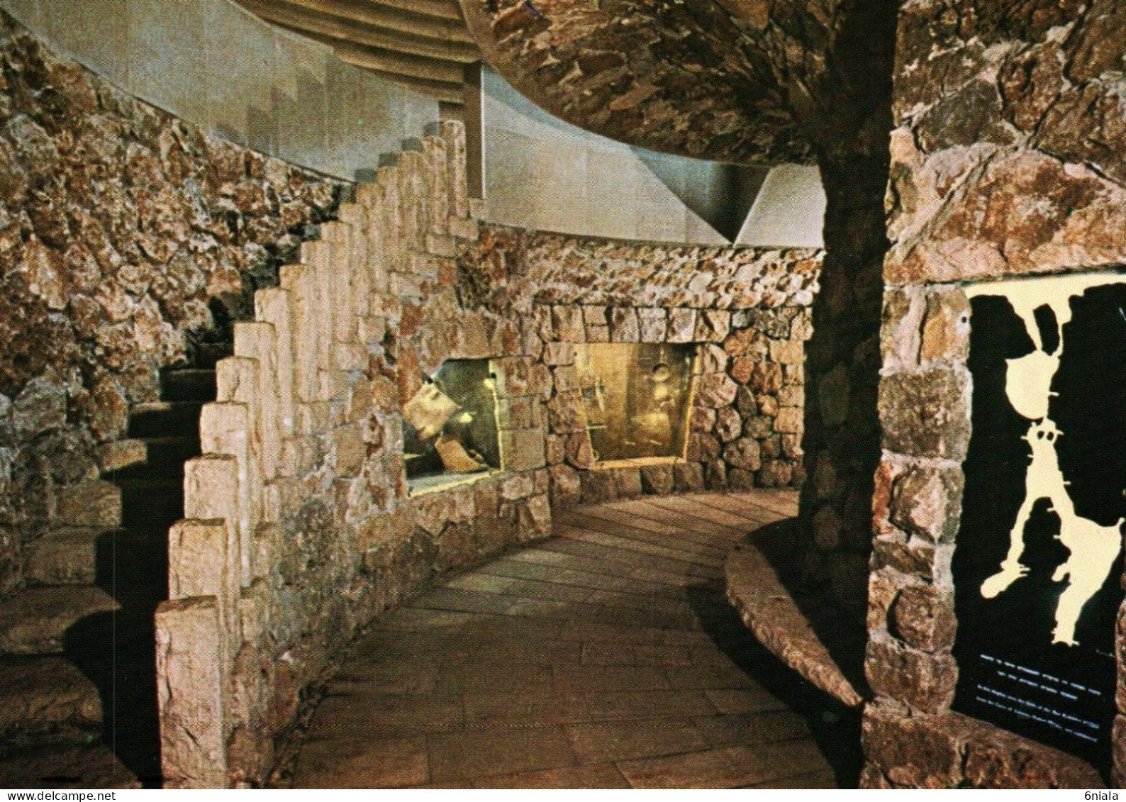 19703  THE ISRAEL MUSEUM    JERUSALEM      ( 2 Scans) - Israel