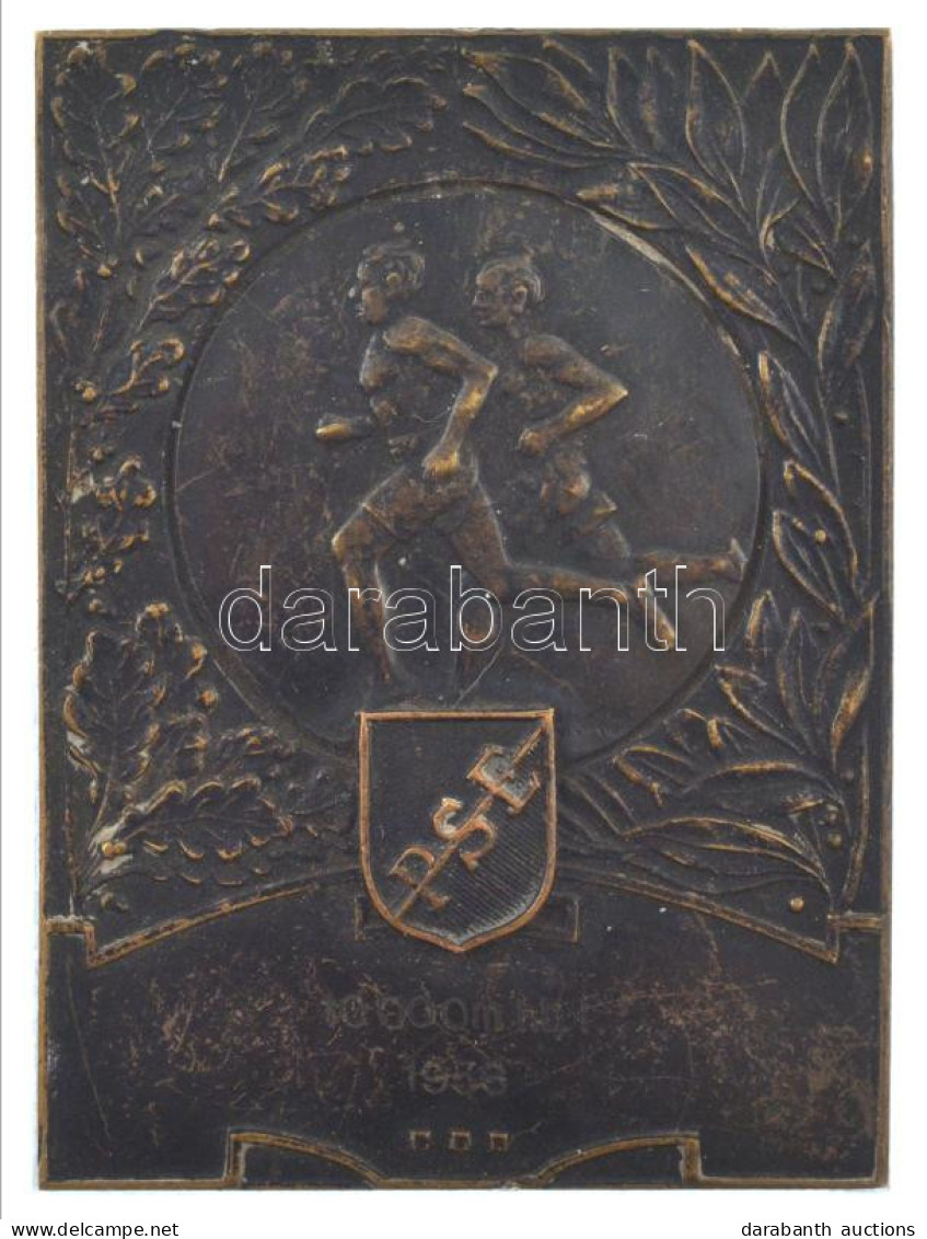 1938. "PSE (Postás Sport Egyesület)" Bronz Díjplakett Gravírozással (43x57mm) T:AU Patina - Zonder Classificatie