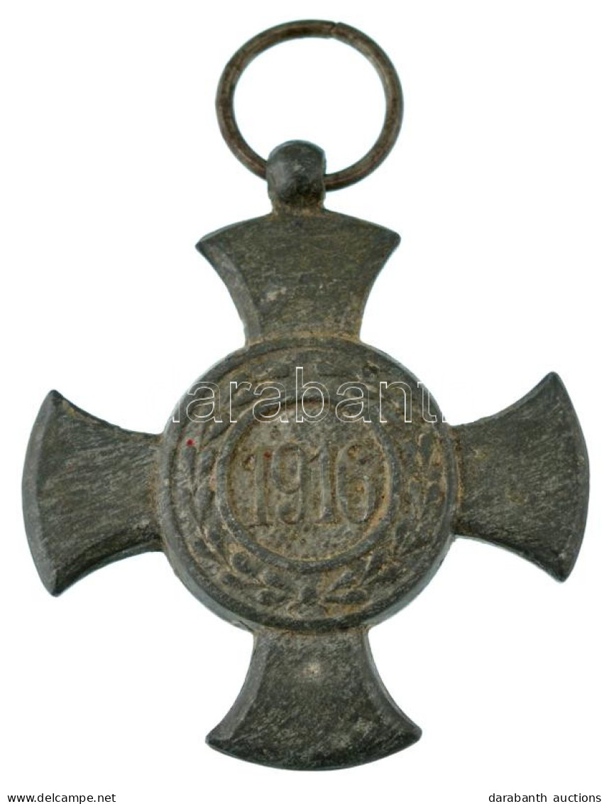 1916. "Vas Érdemkereszt" Hadifém Kitüntetés Mellszalag Nélkül T:XF Hungary 1916. "Iron Merit Cross" War Metal Decoration - Zonder Classificatie