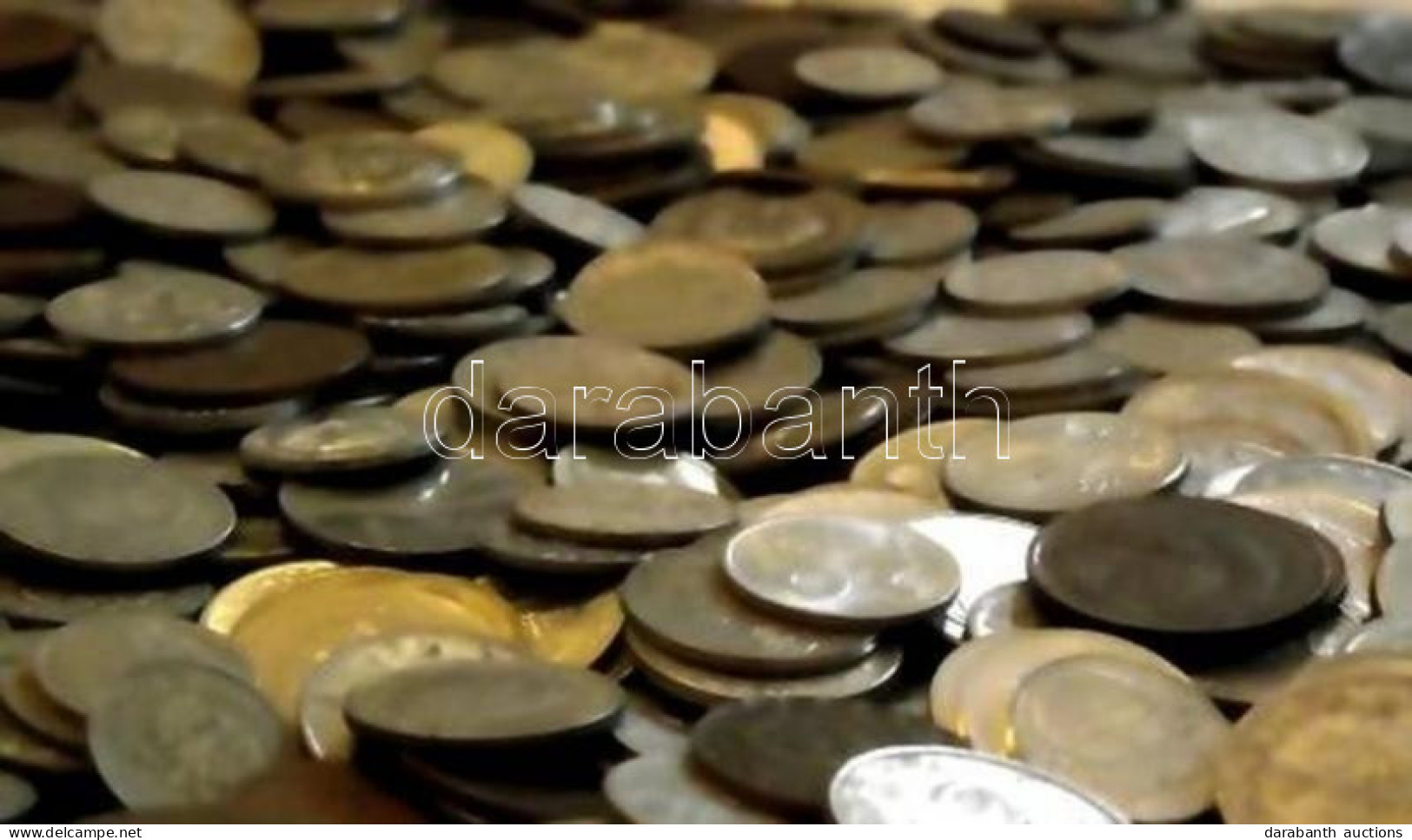 Vegyes, Magyar és Külföldi érmetétel Mintegy ~1kg Súlyban T:vegyes Mixed, Hungarian And Foreign Coin Lot (~1kg) C:mixed - Non Classés