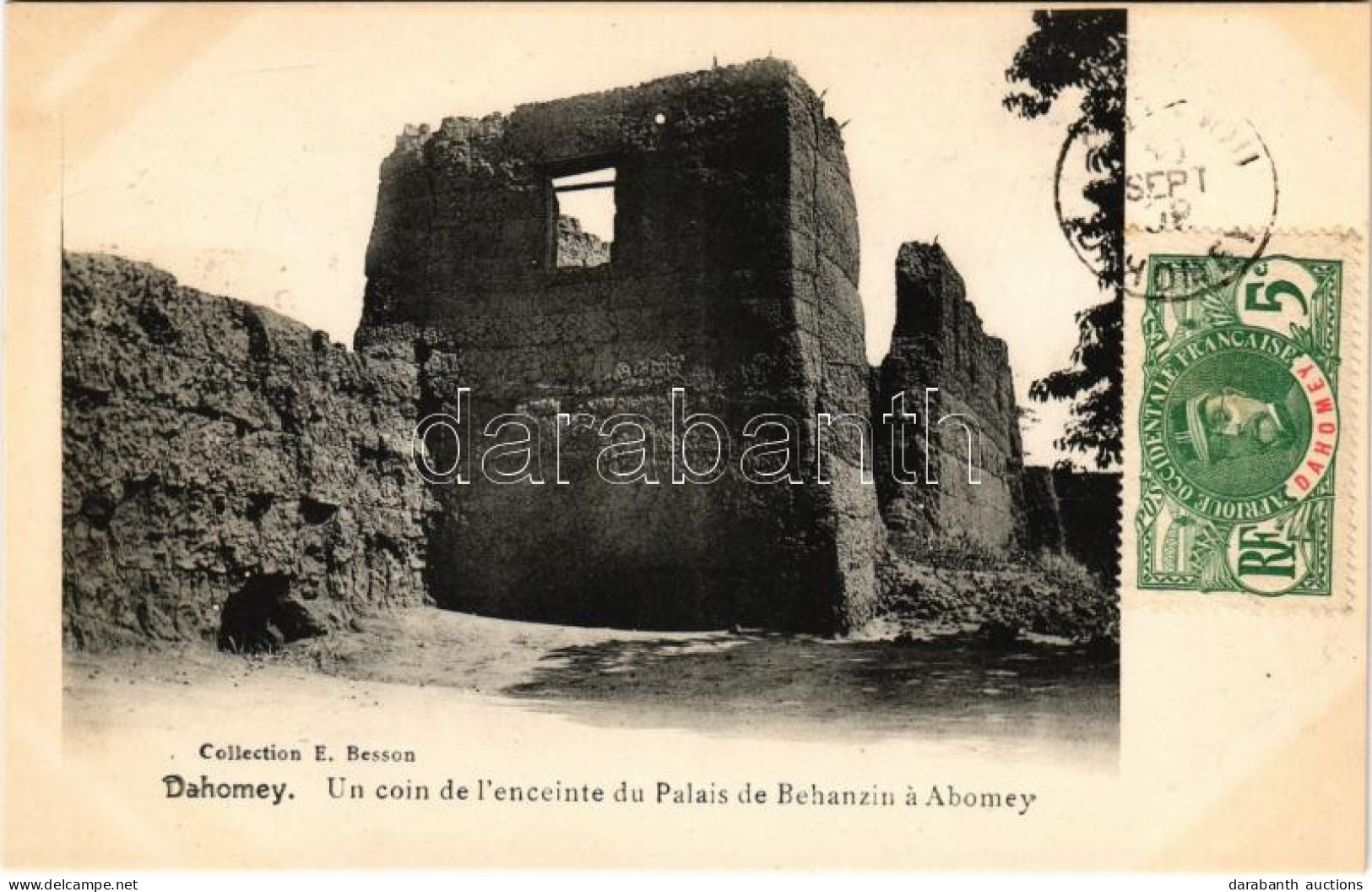 * T1 Abomey, Un Coin De L'enceinte Du Palais De Behazin / Palace Ruins - Non Classés