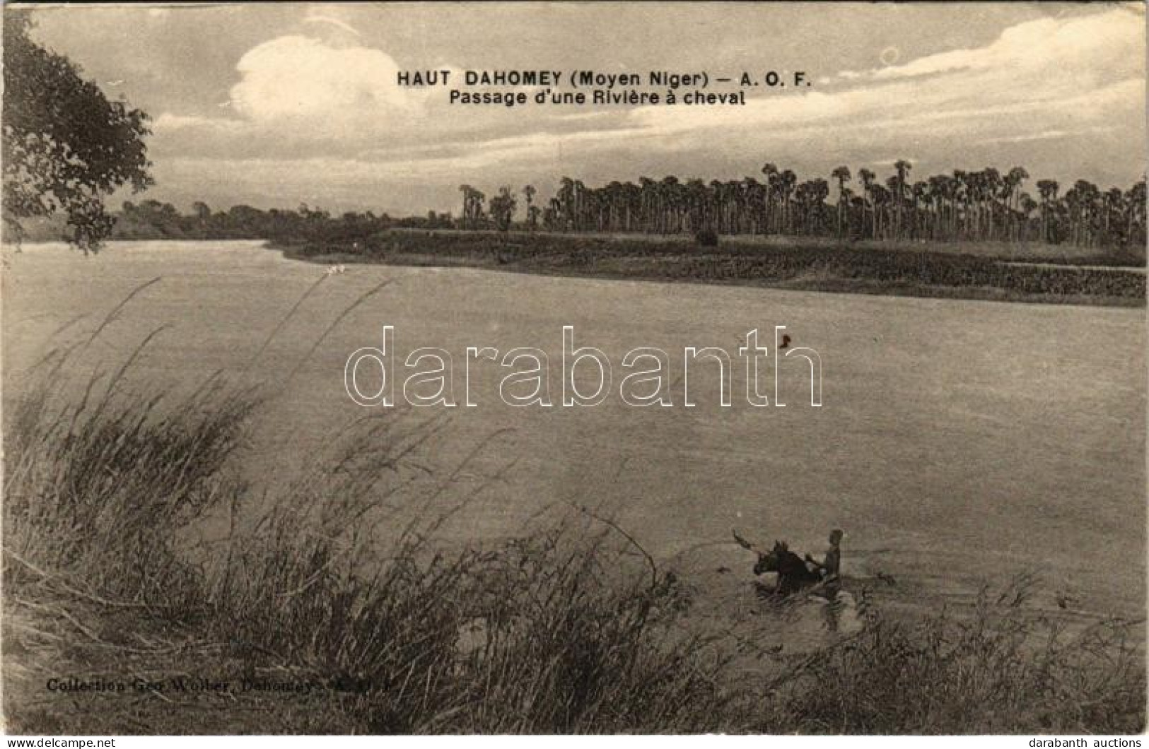 ** T2 Haut Dahomey (Moyen Niger), A.O.F., Passage D'une Riviére á Cheval / Crossing The River On Horseback (creases) - Zonder Classificatie