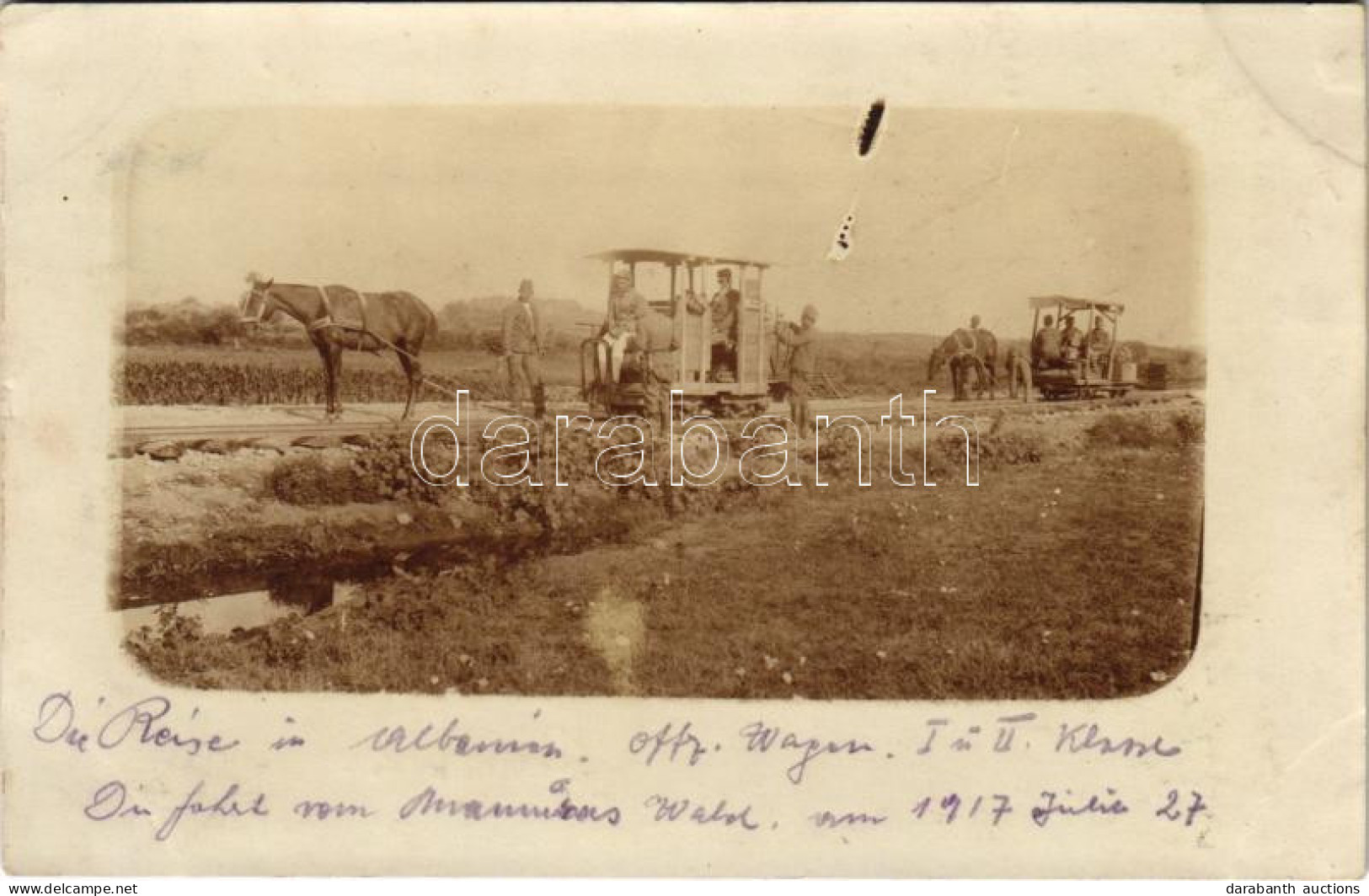 T2/T3 1917 Die Reise In Albanien. Offz. Wagon I. U II. Klasse / Osztrák-magyar Katonatisztek Lóvasúton Albániában / WWI  - Ohne Zuordnung