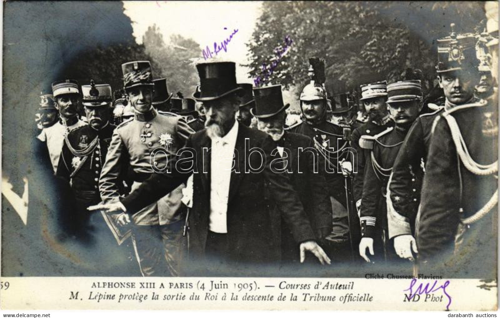 T2/T3 1905 Paris, Alphonse XIII, Courses D'Auteuil M. Lépine Protege La Sortie Du Roi A La Descente De La Tribune Offici - Non Classés