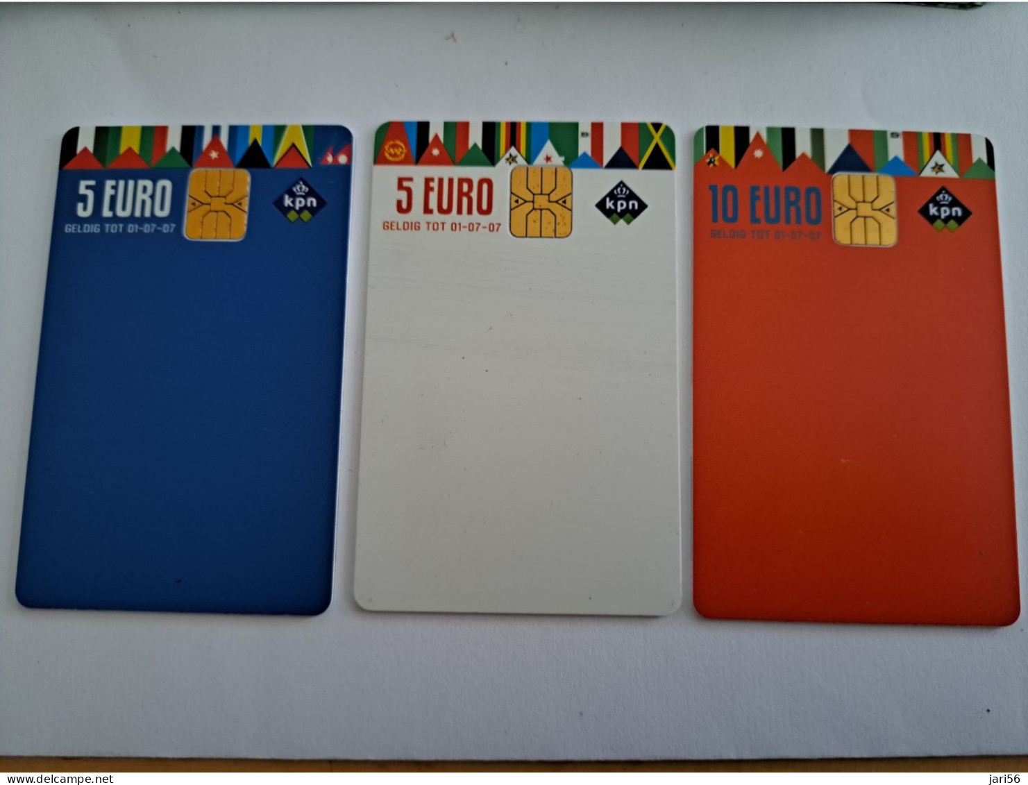 NETHERLANDS CHIPCARD  2X CARD  5 EURO / 1X 10 EURO /  FLAGS OF MANY COUNTRYS     /  USED   Cards  ** 15735 ** - Publiques