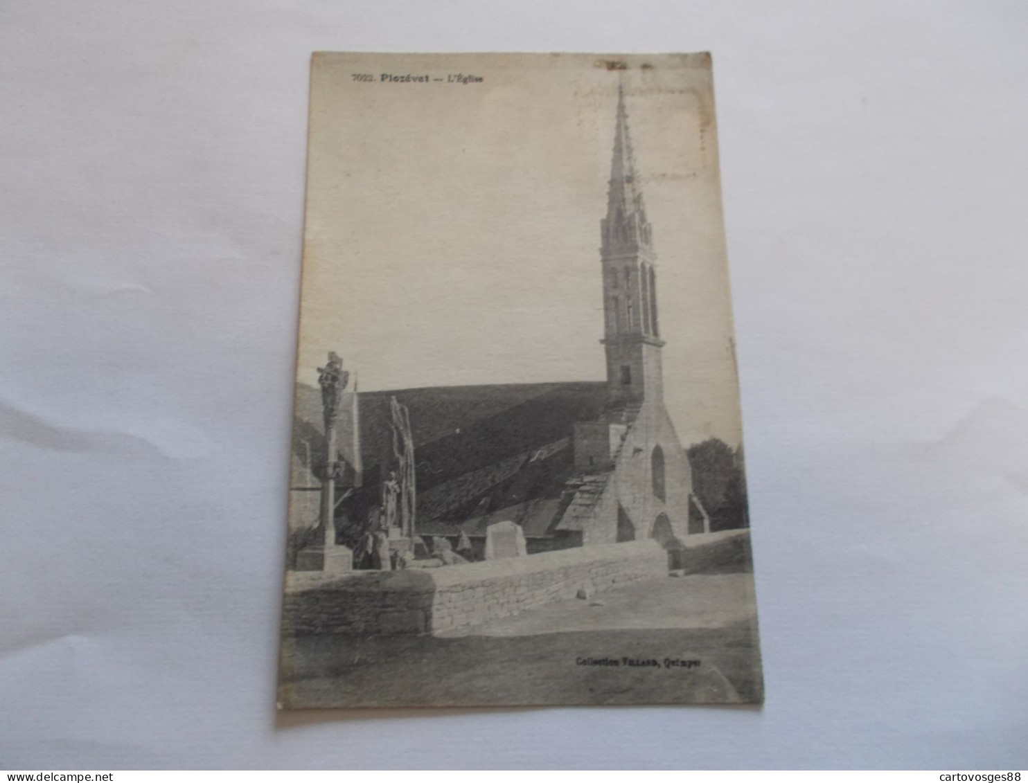 PLOZEVET ( 29 Finistere ) L EGLISE - Plozevet