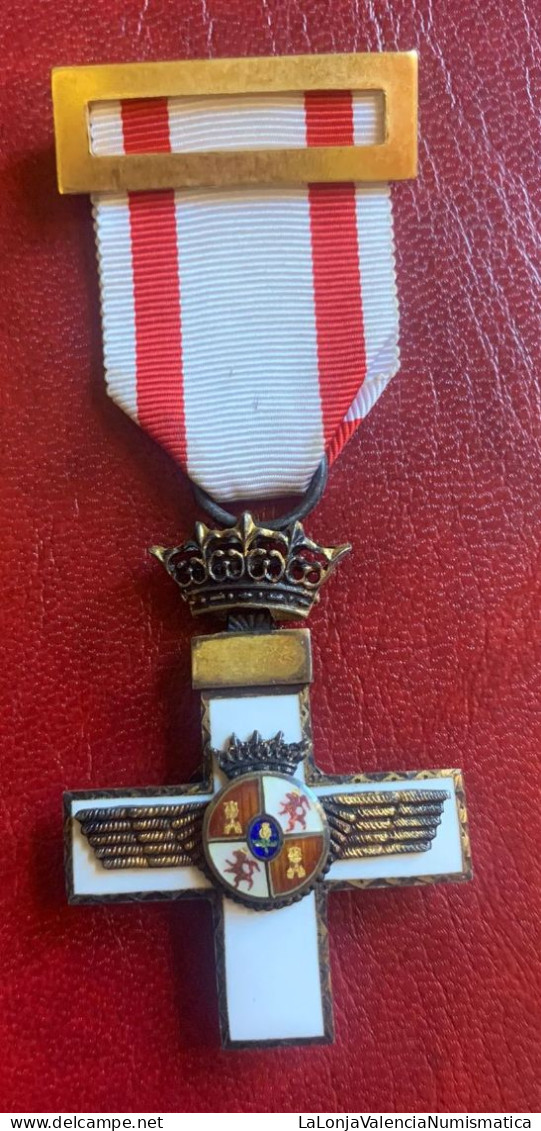 España Medalla Merito Aeronáutico Distintivo Blanco - Other & Unclassified