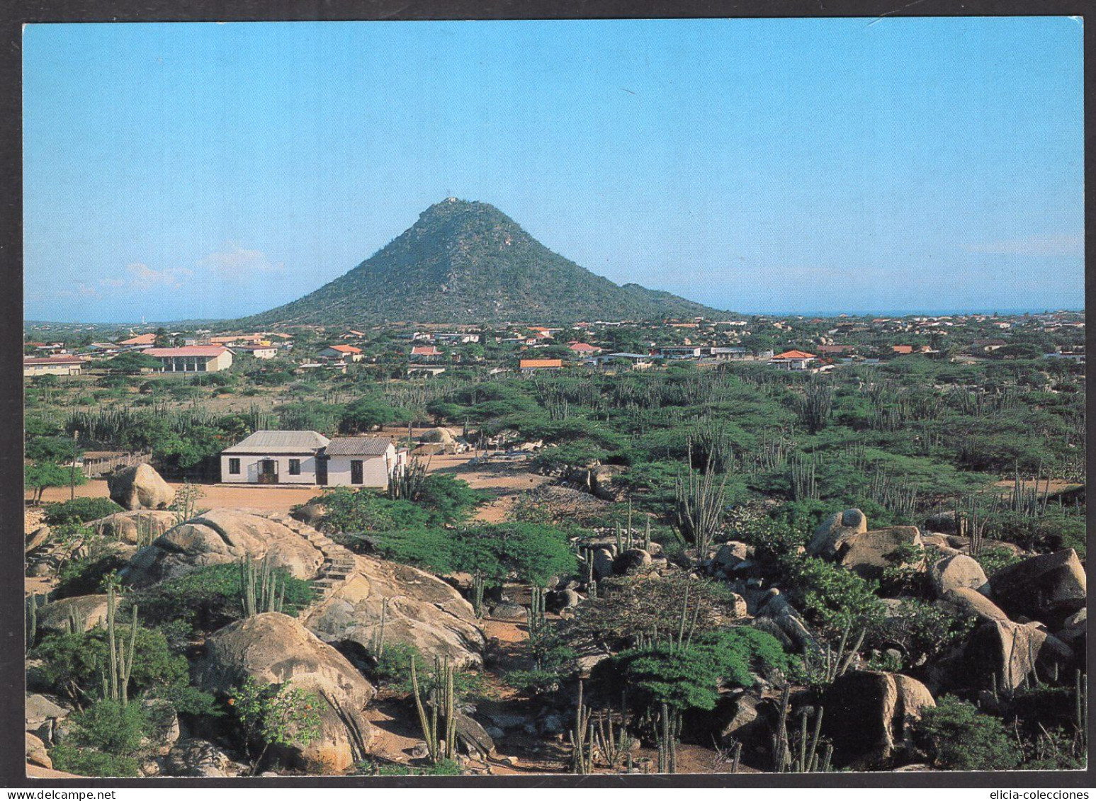 Aruba - The Hay Stack - Caja 1 - Aruba