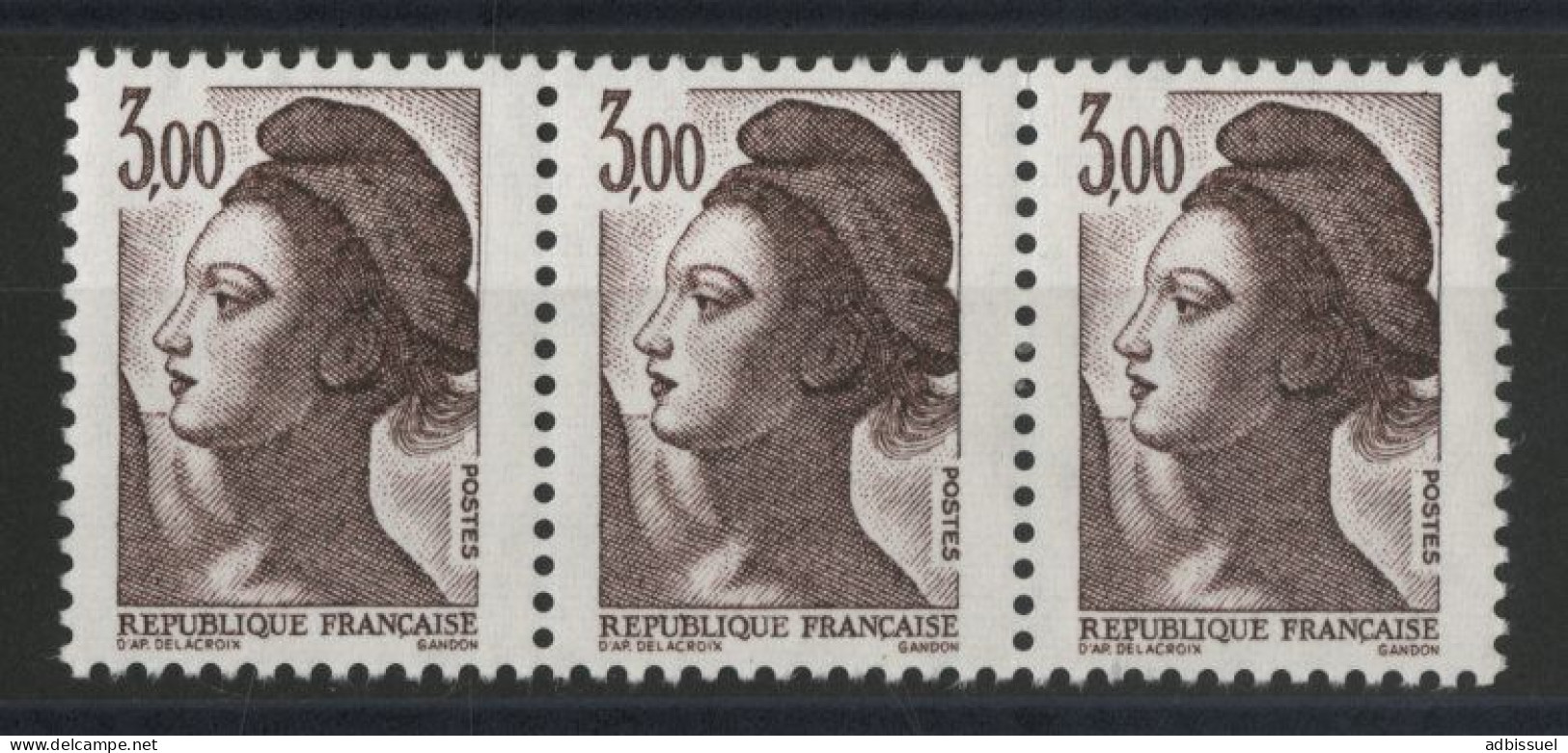 N° 2243a (x3) Cote 90 € Bande De Trois SANS PHOSPHORE Liberté De Gandon Neuf * (MH) Trace Au Verso - Ungebraucht