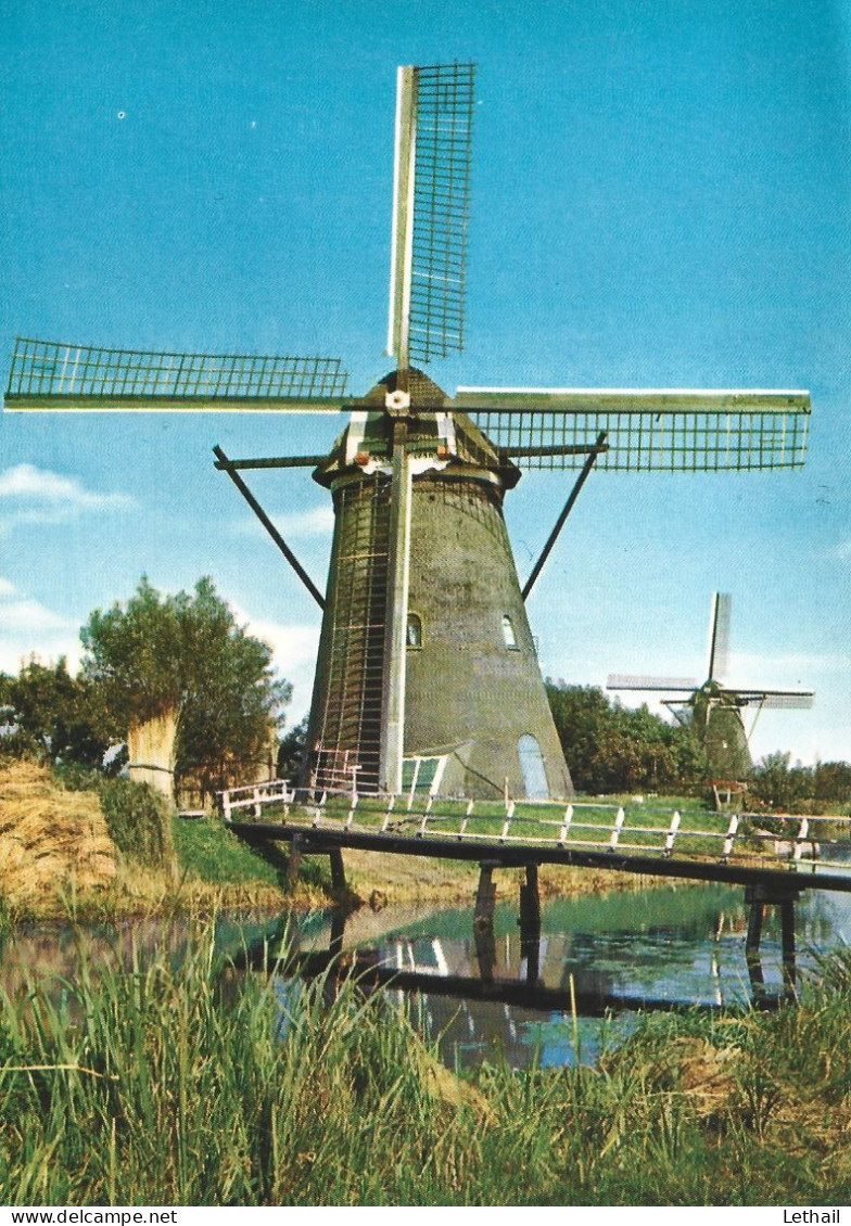 Ref ( 14443 )  Kinderdijk - Moulin A Vent - Kinderdijk