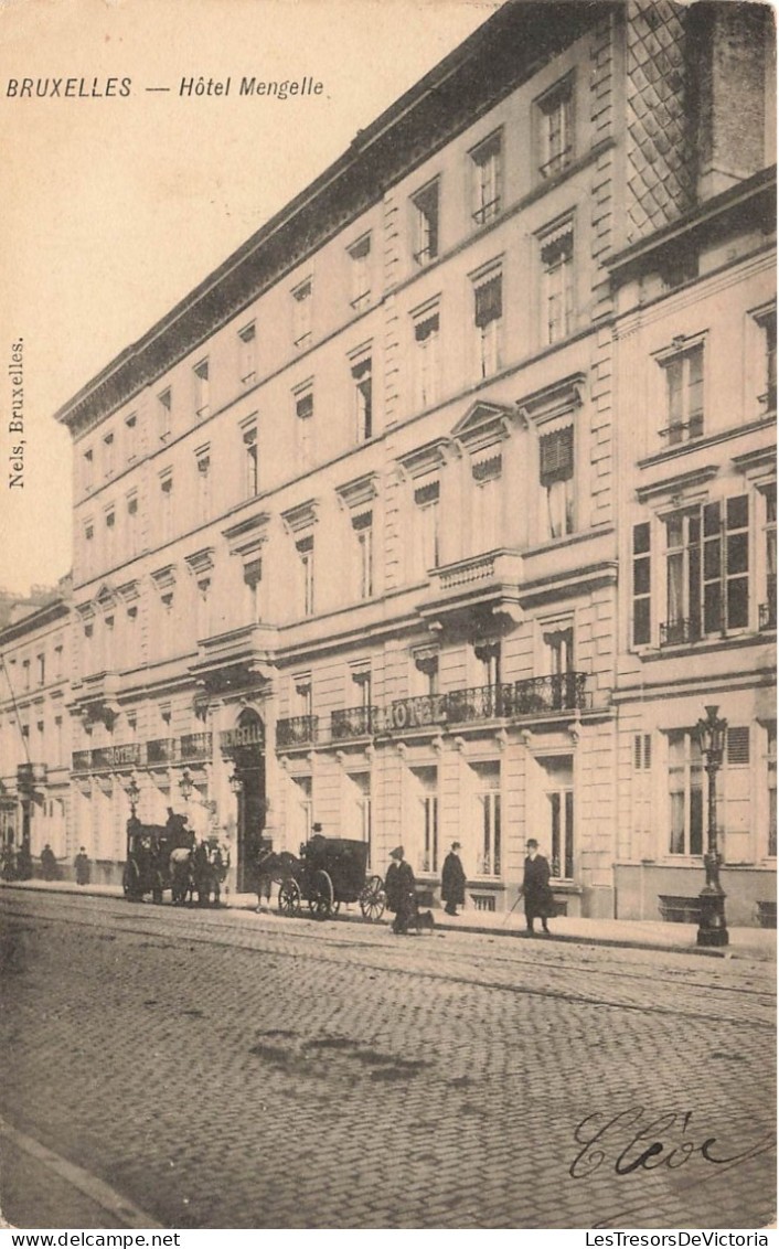 BELGIQUE - Bruxelles - Façade De L'hôtel Mengelle - Carte Postale Ancienne - Marktpleinen, Pleinen