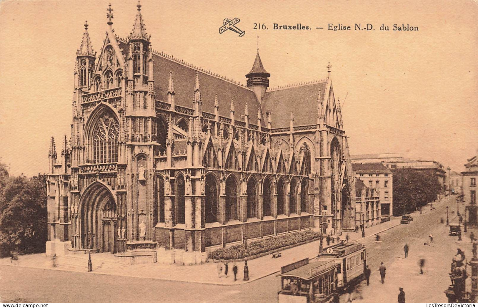 BELGIQUE - Bruxelles - Eglise ND Du Sablon - Bus - Animé - Carte Postale Ancienne - Monumentos, Edificios