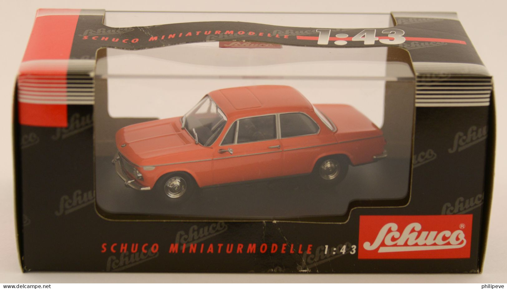 BMW 2002 - SCHUCO 1:43