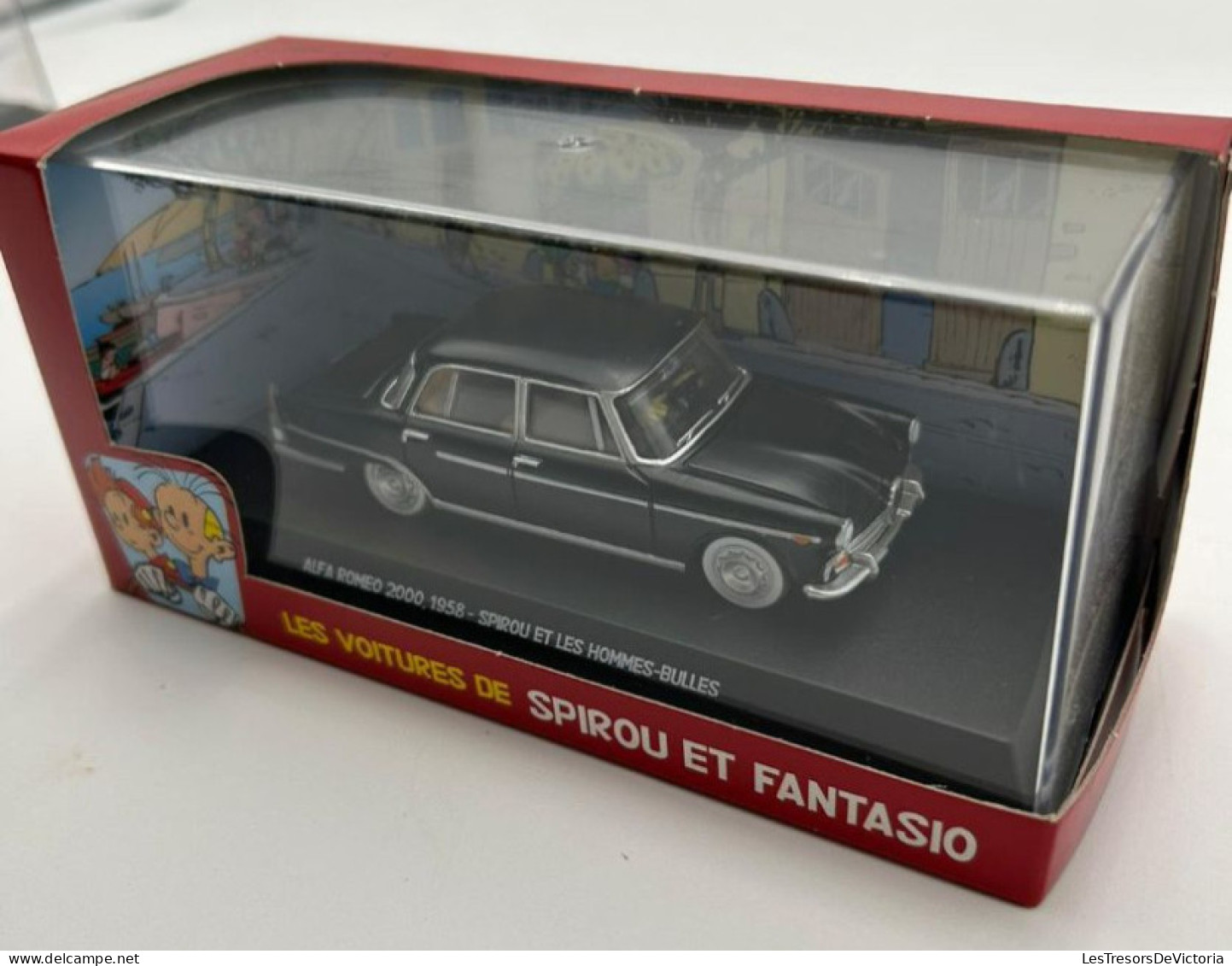 SPIROU - Figurines - Les Voitures De Spirou Et Fantasio - Modèle Réduit Editon Atlas - Alfa Romeo 2000 - 1958 - Sonstige & Ohne Zuordnung