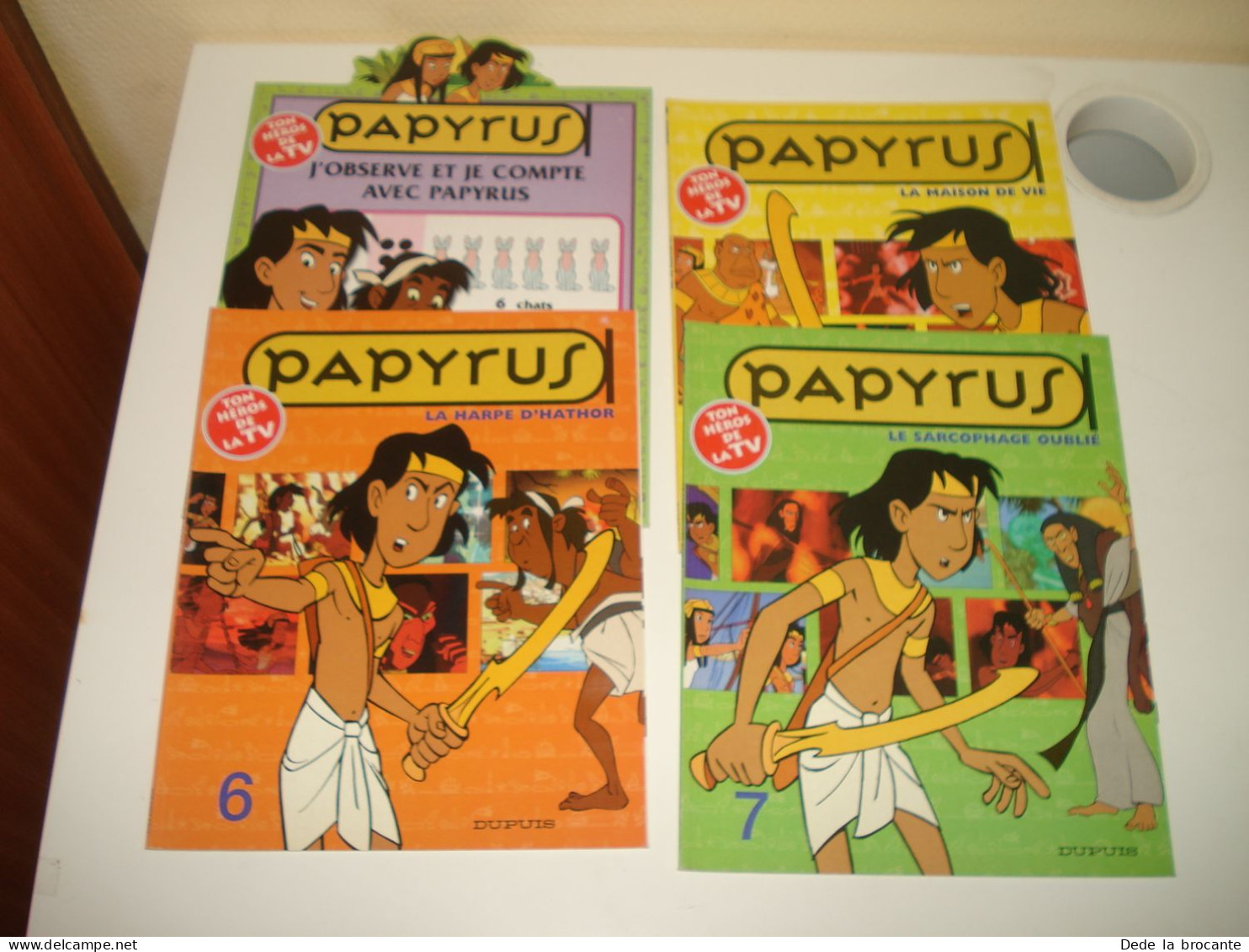 C48 / Lot De 4 Papyrus - 1 Papyrus Jeux + 3 Papyrus Aventures - Etat Neuf - 2001 - Papyrus