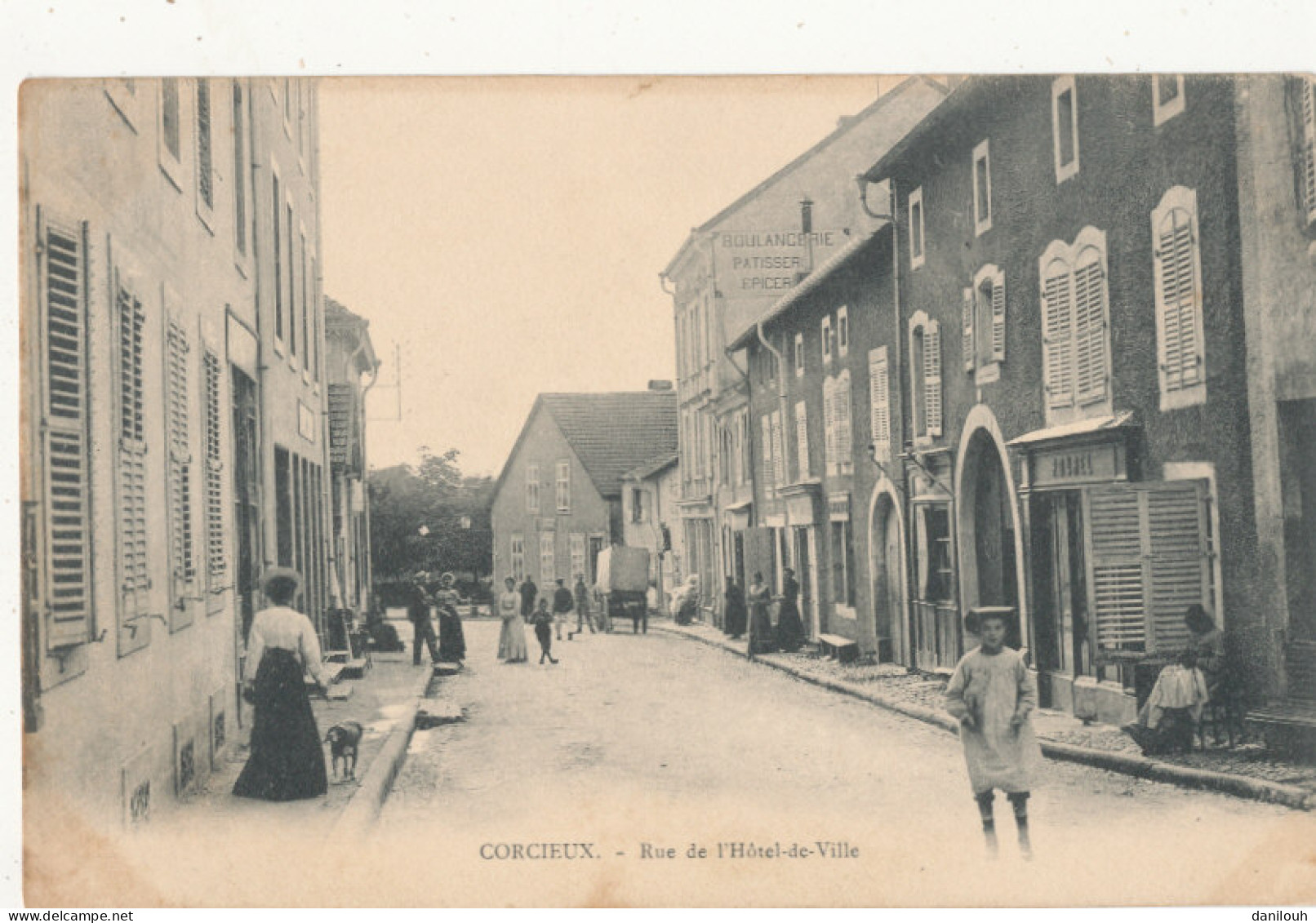 88 // CORCIEUX   Rue De L'hote De Ville   - Corcieux