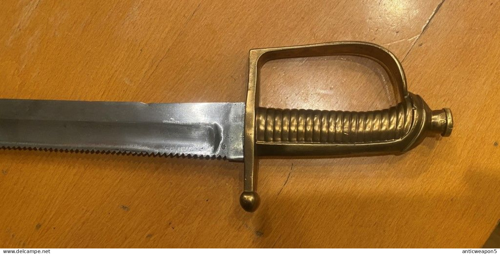 Épée De Sapeur Avec Une Lame Du Couperet De Sapeur Russe M1834 Et Une Poignée Du Sabre D'infanterie Bavaroise M1806 - Armes Blanches