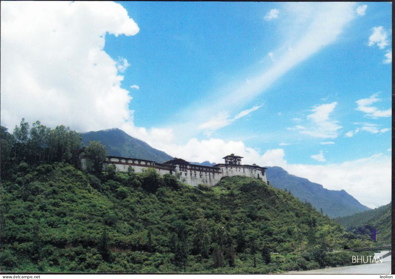 BHUTAN Wangdue Phodrang Dzong Fortress Golden Takin Toursl Picture Postcard BHOUTAN - Bhoutan