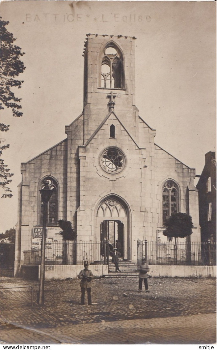 BATTICE - OORLOG GUERRE 1914-1918 - FOTOKAART - DE KERK MET MILITAIR - OMGEVING HERVE - Herve