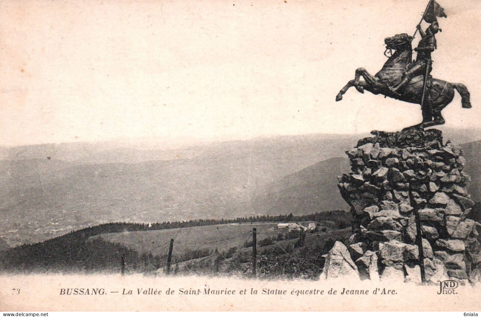 20546 BUSSANG  La Vallée De Saint Maurice Et La Statue Equestre De Jeanne D'Arc      ( 2 Scans) - Bussang