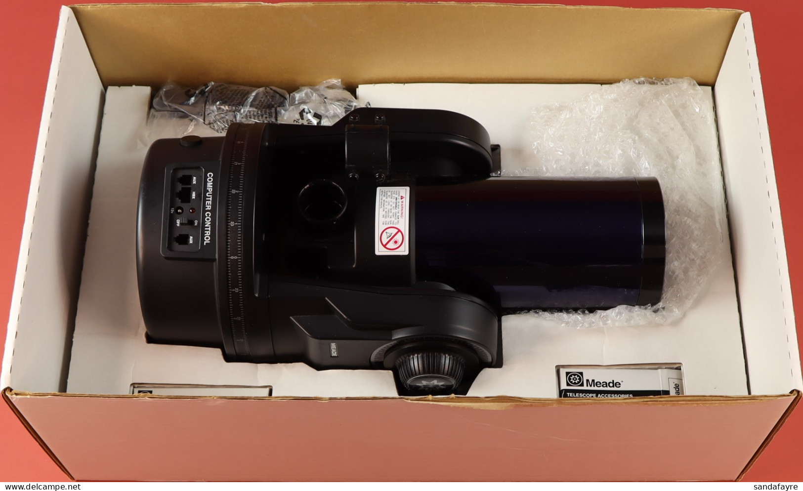 ASTRONOMICAL TELESCOPE - MEADE ETX 90EC With Deluxe Filed Tripod (884), A Second Tripod, And Other Accessories. - Autres & Non Classés