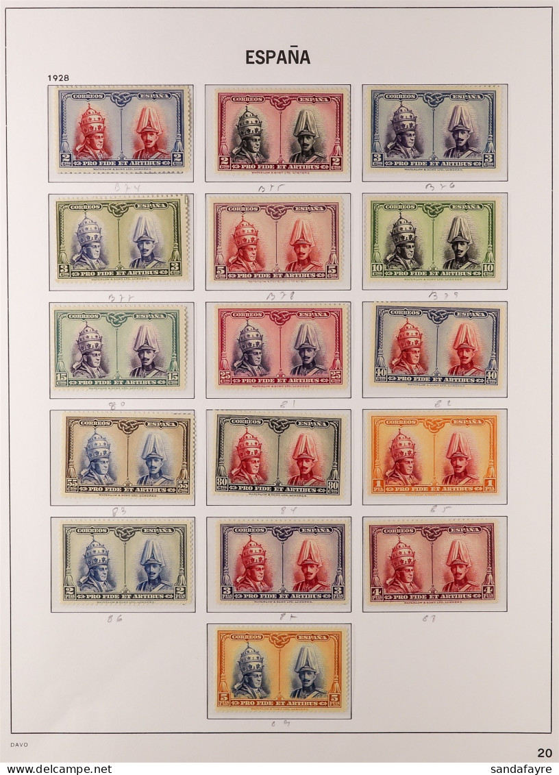 1926 - 1939 NEVER HINGED MINT COLLECTION Of The Regular Postage Issues Including Commemoratives, Includes 1928 Catacombs - Sonstige & Ohne Zuordnung