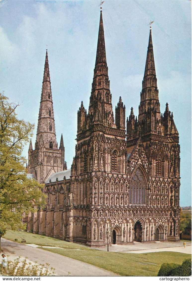 Postcard United Kingdom England Lichfield Cathedral - Autres & Non Classés