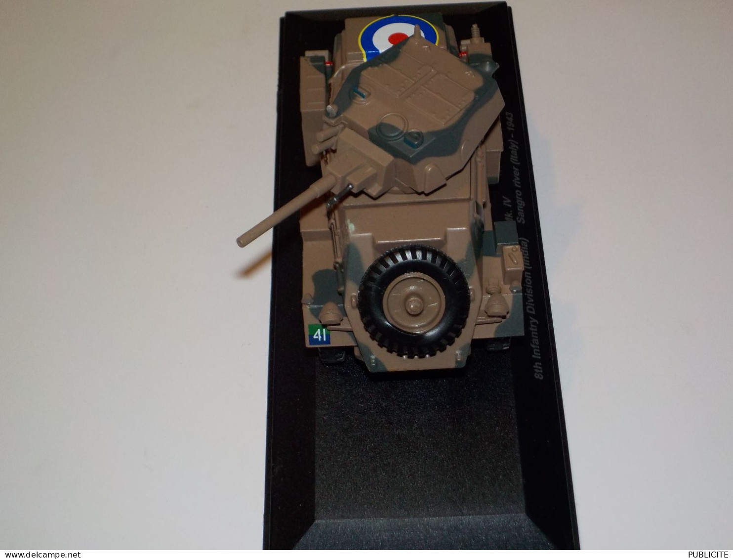 Miniature Humber Mk Iv 1943 - Militaria