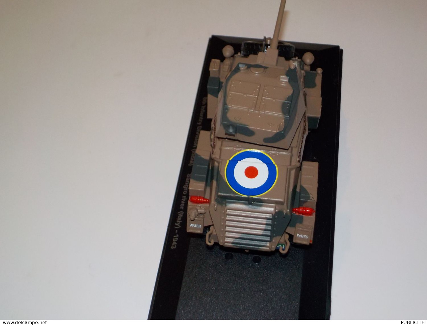 Miniature Humber Mk Iv 1943 - Militaria