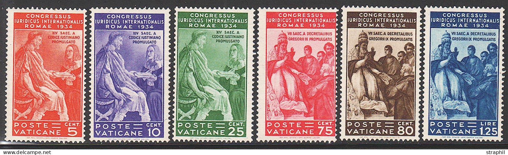 ** VATICAN - Unused Stamps