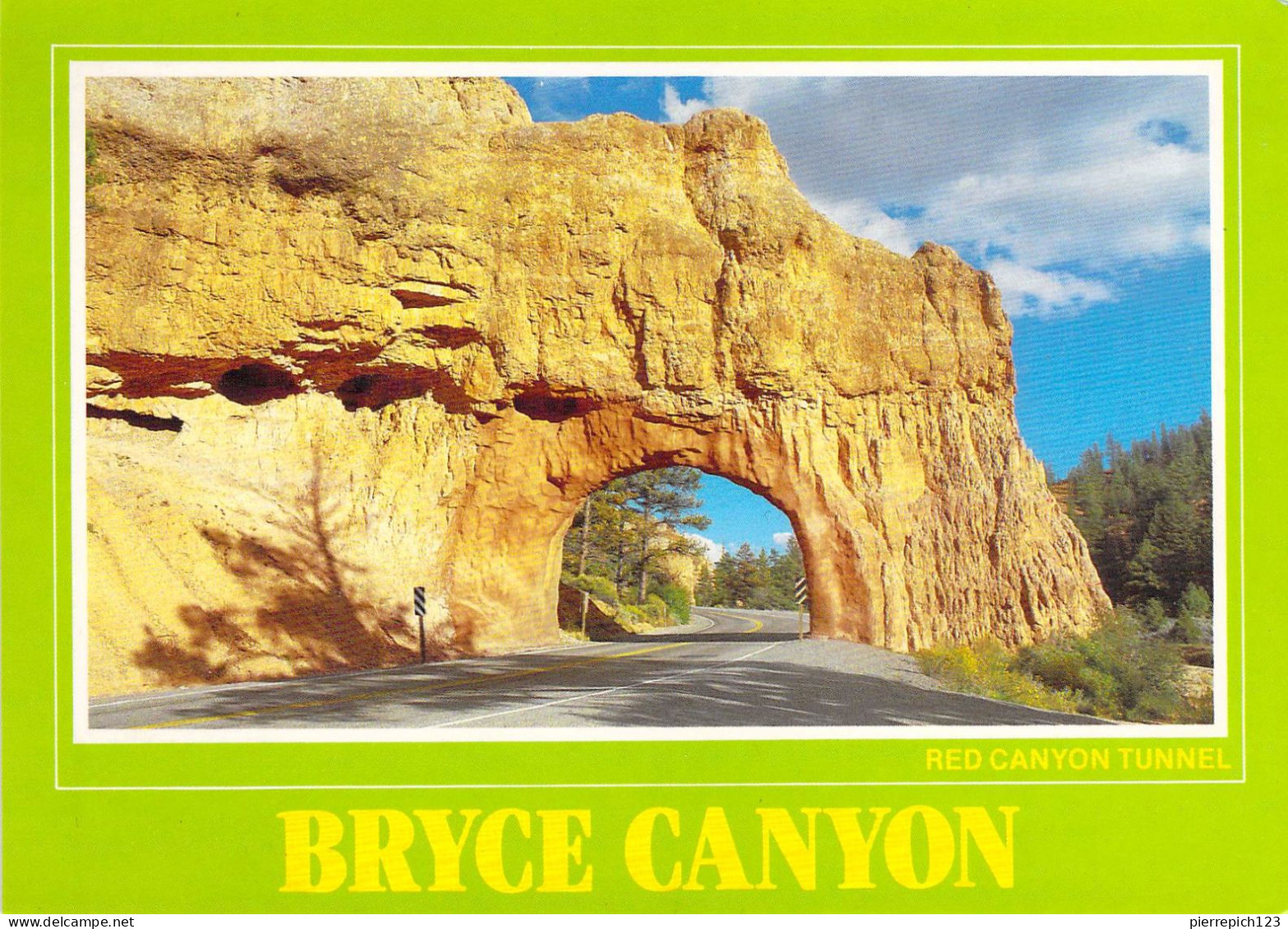 Bryce Canyon - Tunnel Du Canyon Rouge - Bryce Canyon