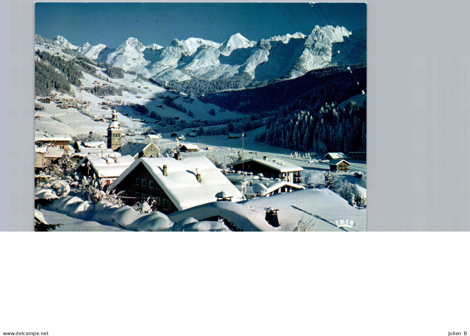 Le Grand Bornand, Féerie Hivernale Sur La Station Avec Au Fond La Chaine Des Aravis - Le Grand Bornand