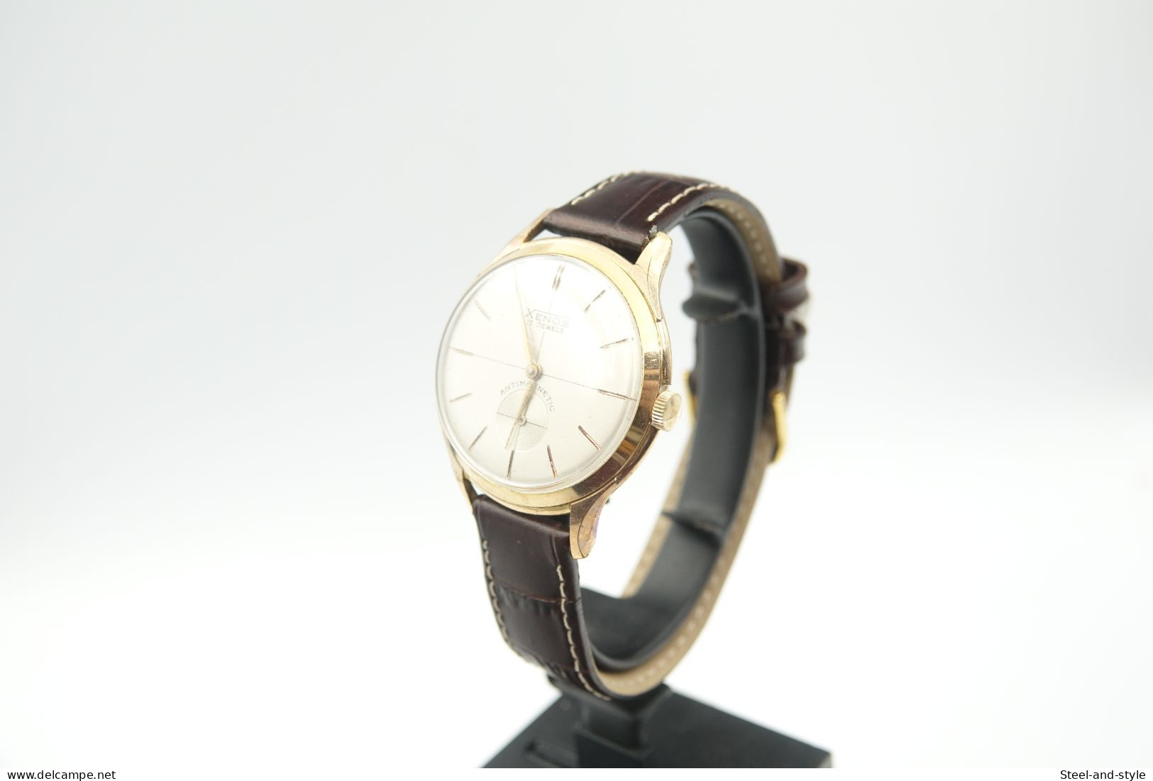 Watches : XENOS CROSSHAIR DIAL HAND WIND 17 JEWELS ANTIMAGNETIC - Original - Running - - Designeruhren