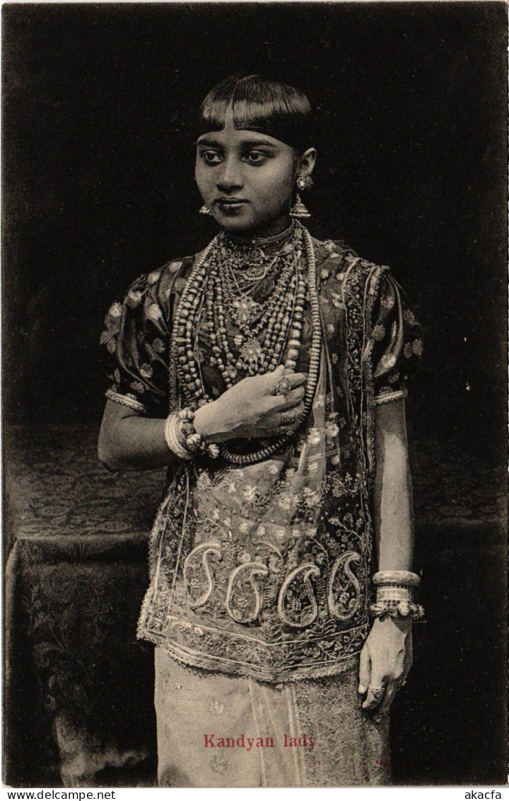 PC CEYLON SRI LANKA ETHNIC TYPES KANDY LADY (a49747) - Sri Lanka (Ceylon)