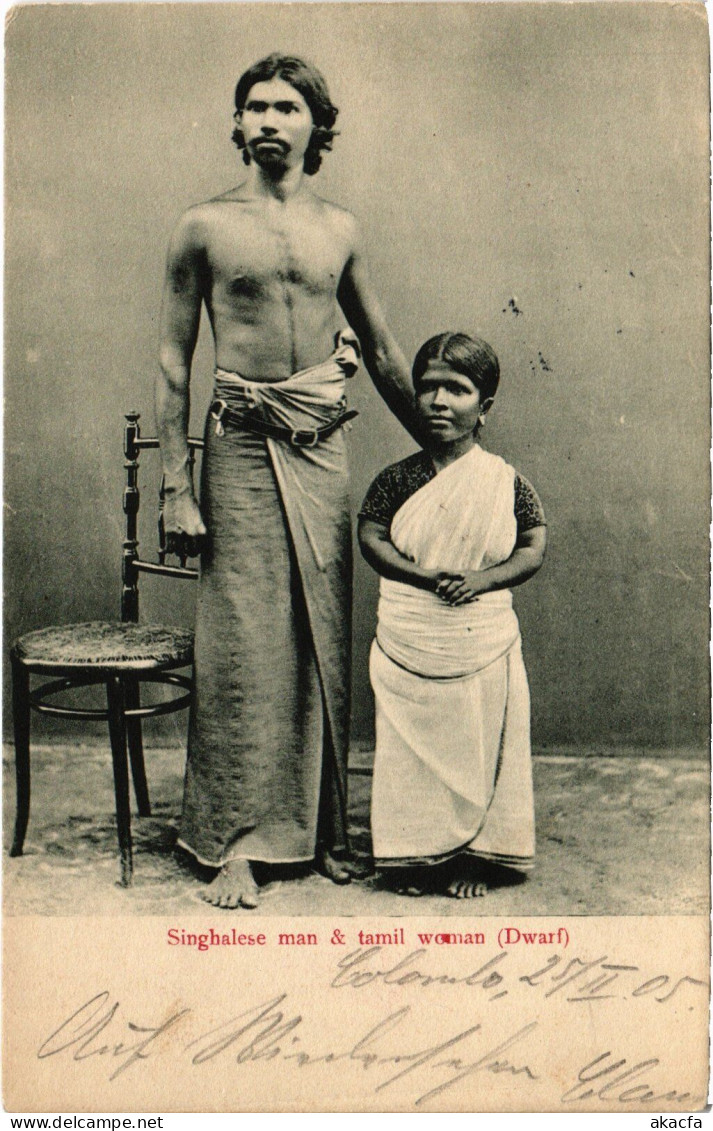 PC CEYLON SRI LANKA ETHNIC TYPES SHINGHALESE MAN AND DWARF TAMIL WOMAN (a49746) - Sri Lanka (Ceylon)