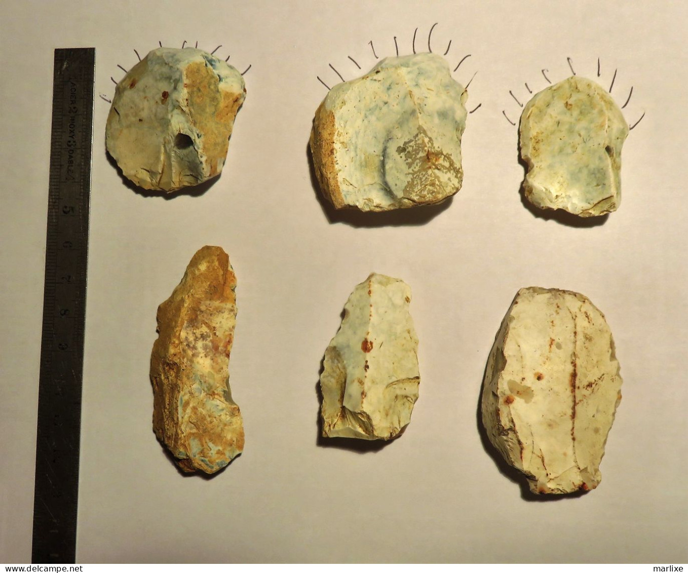 Prehistoire Silex Taillé Grattoir  Lame Outils - Archeologie