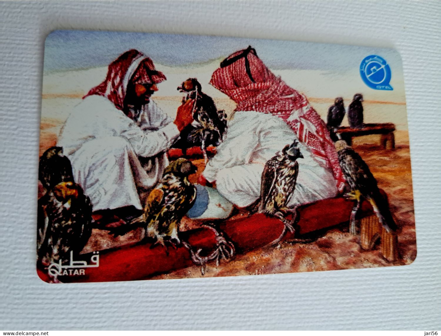 QATAR  PUBLIC TELECOM CORPORATION / PAY PHONE  MAGNETIC/ AUTELCA   Q 30   QTR 78  ARABS WITH FALCONS        **15771 ** - Qatar