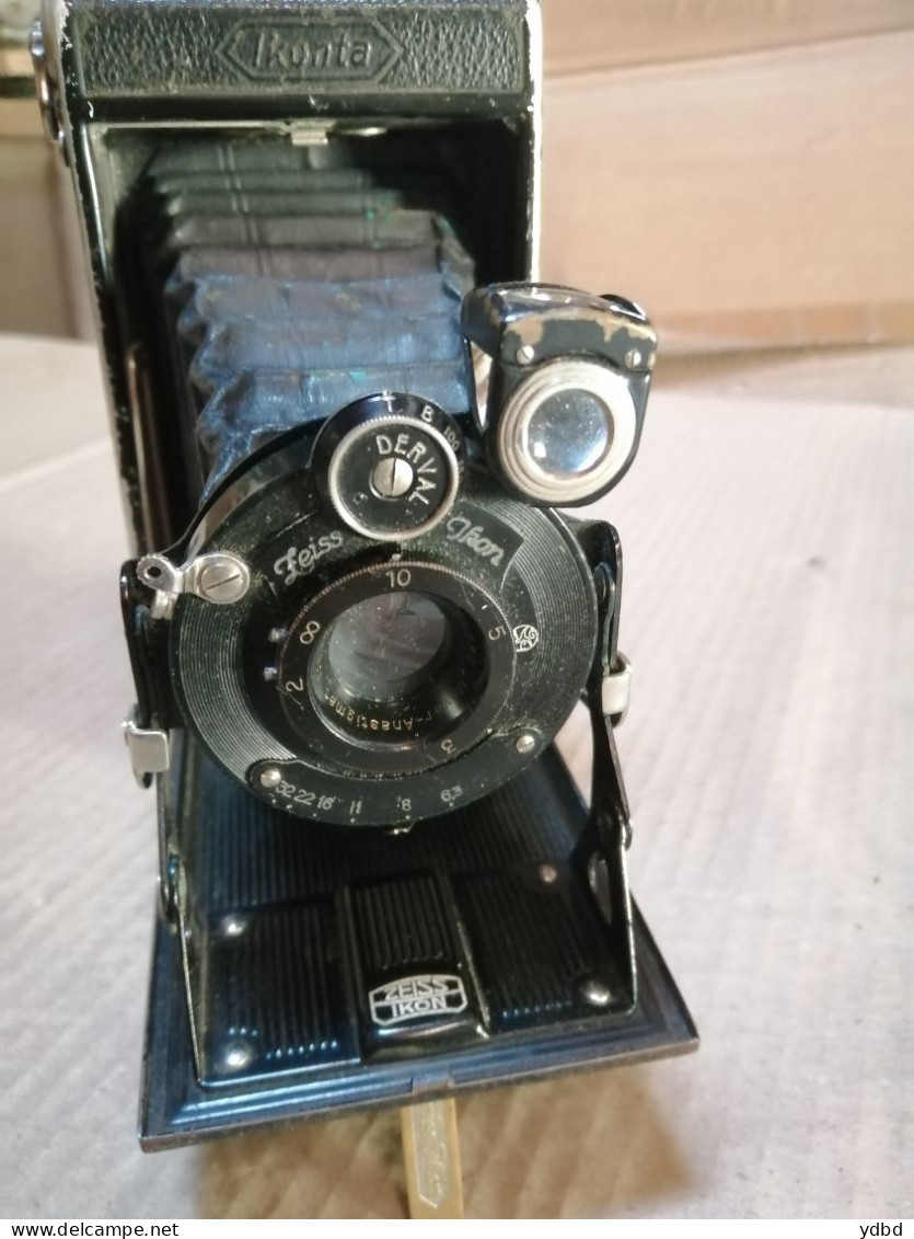 UN ANCIEN APPAREIL PHOTO ZEISS IRON 520/2  A SOUFFLETS - Appareils Photo