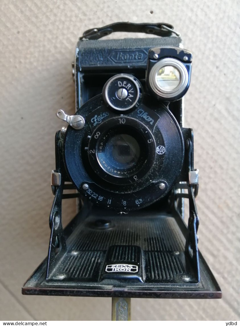 UN ANCIEN APPAREIL PHOTO ZEISS IRON 520/2  A SOUFFLETS