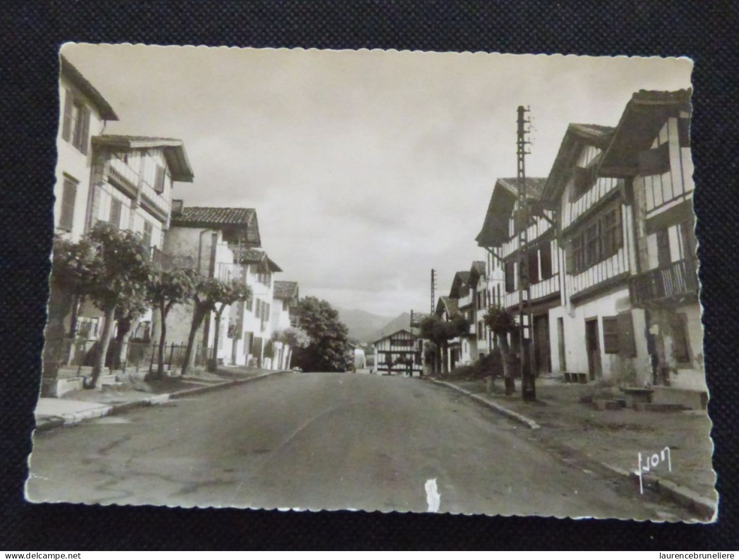 64 - PYRENEES-ATLANTIQUES -  AINHOA  _  LE VILLAGE - Ainhoa