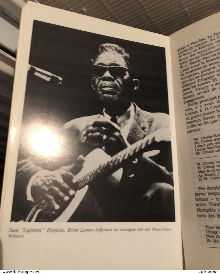 UNE HISTOIRE DU BLUES DEVIL'S MUSIC 1976 Giles Oakley nombreuses photos Eddie Taylor Leadbelly Gertrude Bessie Smith ...