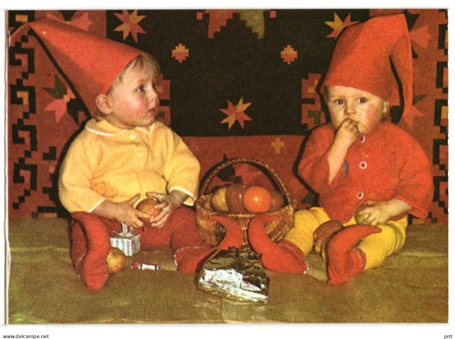 Children In Elf Costumes, Please Come To Christmas Party! 1986 Unused Vintage Postcard. Publ: Eesti Raamat, Estonia - Estonie